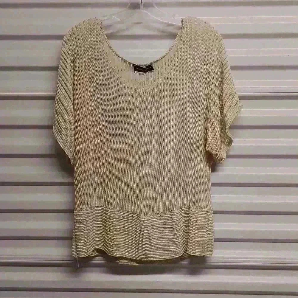 Spencer and Olivia women's short sleeve